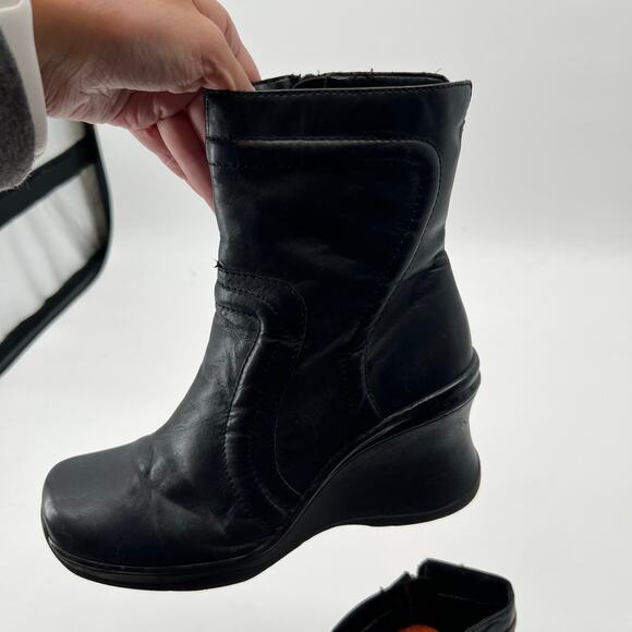 Aldo black ankle wedge boots Bumpah side zip leather basic neutral sz 39 US 8.5 - Picture 6 of 10